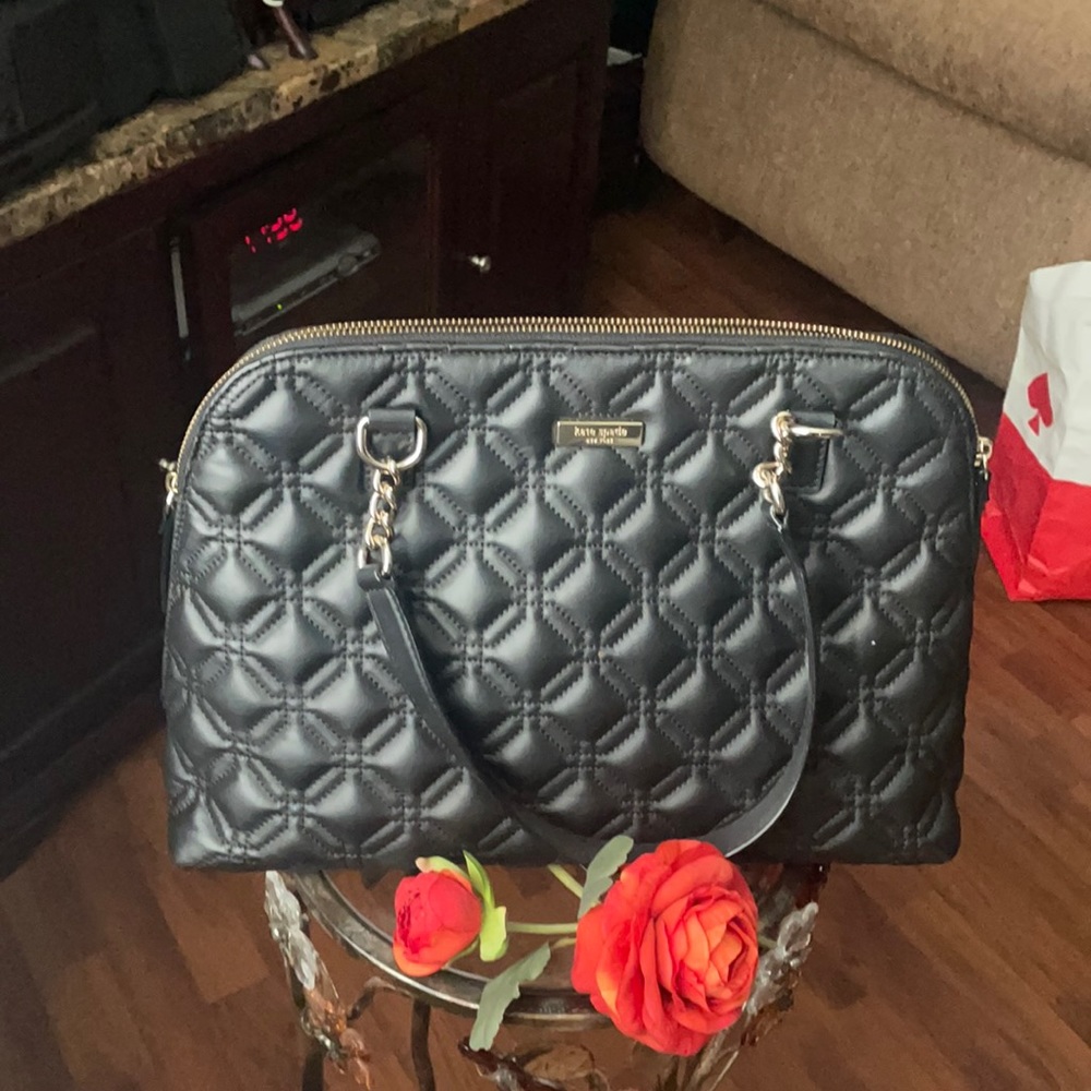 Kate Spade ♠️- Diamond quilted black leather